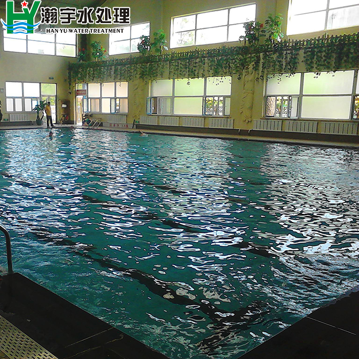 景觀園林水處理，景觀魚(yú)池水處理設(shè)備，游泳池水處理設(shè)備，重力式無(wú)閥精濾機(jī)，景觀河湖治理:游泳池水處理設(shè)備該如何維護(hù)